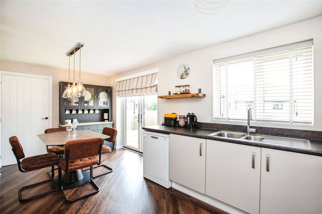 66, Dawson Drive, Lancashire photo 4