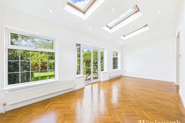 5 Bedroom Semi-Detached