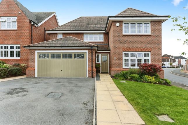 Detached house for sale in Wensleydale, Wilnecote, Tamworth
