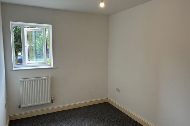 18, Langdale Gardens, Blackpool photo 5