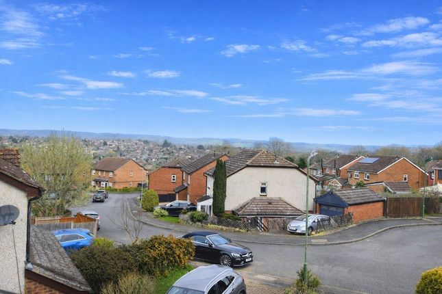 42, Murrain Drive, MAIDSTONE photo 2