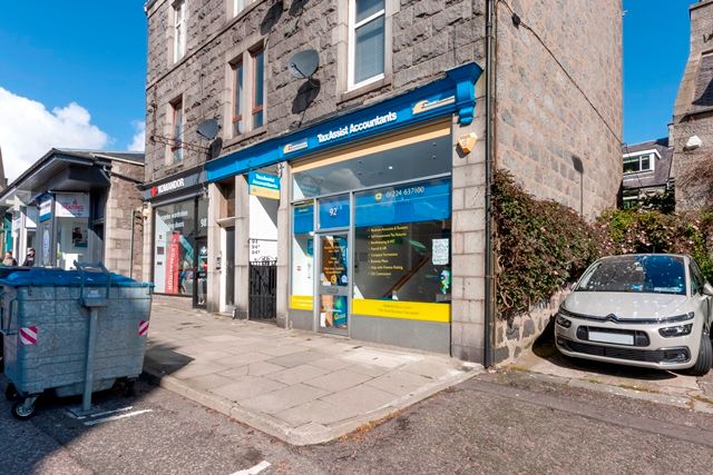Thumbnail Retail premises to let in 92 Rosemount Place, Aberdeen