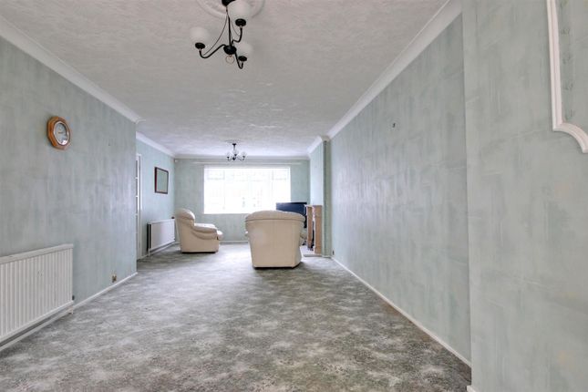 7, Blackthorn Lane, Hull photo 4