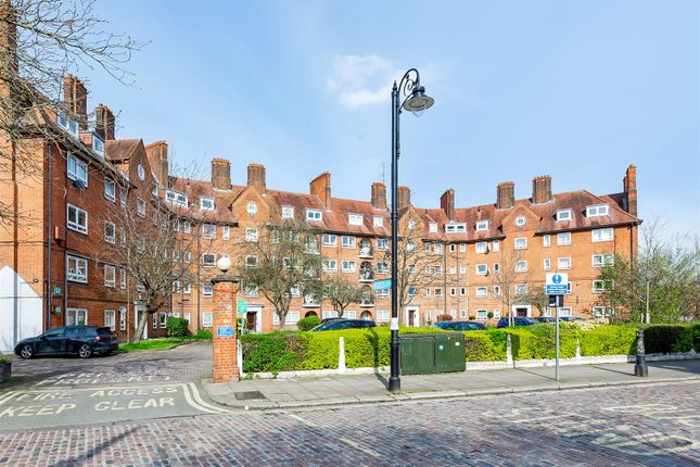 Flat for sale in South End Close, London