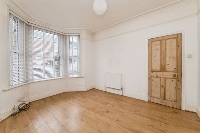17, Monkswell Road, Exeter photo 4