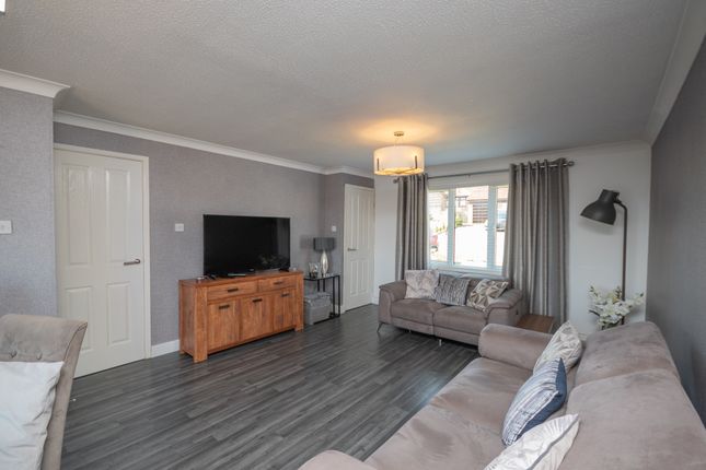 8, Hayston Road, Cumbernauld photo 4