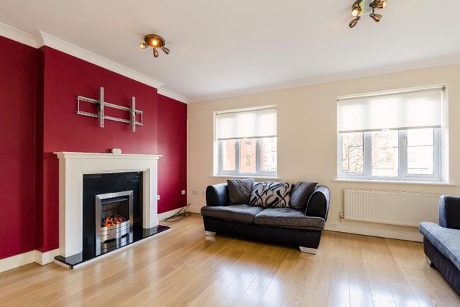 28, Huntington Mews, York photo 3