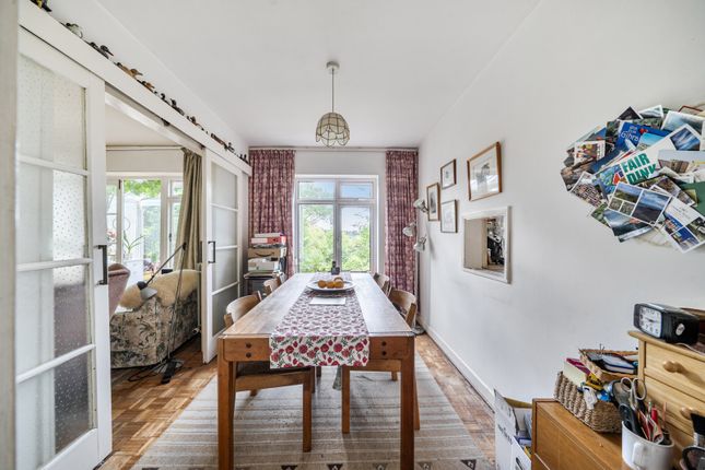 39, Copthorne Road, Rickmansworth photo 4