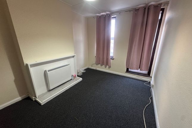 288a Kingshill Avenue, Hayes photo 3