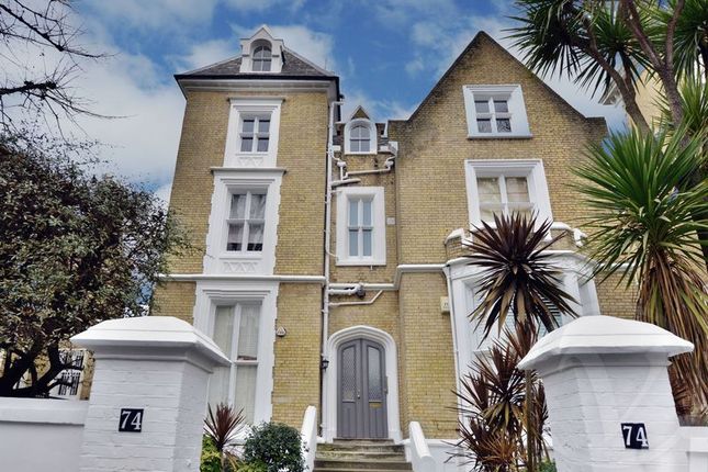 Flat for sale in Carlton Hill, St Johns Wood, London