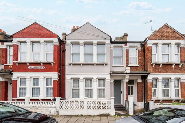 Flat for sale in Caistor Road, Clapham South, London