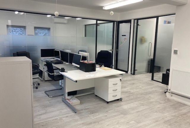 Thumbnail Office to let in 159A Chase Side, Enfield, Greater London
