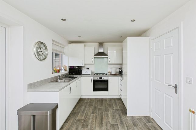 15, Wolfscote Close, Derby photo 2