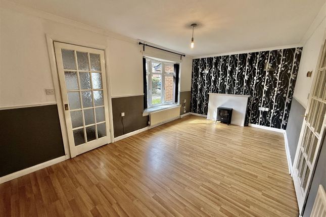 16, Jedburgh Close, Gateshead photo 2