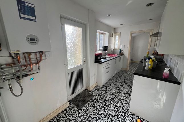 8, West Street, Stourbridge photo 3