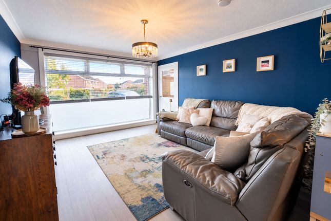 5 Avontoun Park, Linlithgow photo 4
