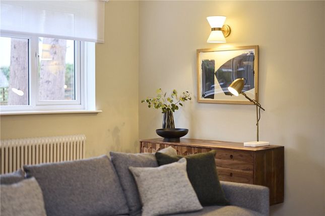 Ravenswood Court, Kingston Upon Thames photo 4
