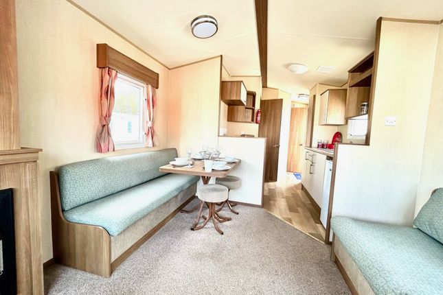 3, Sand Le Mere Holiday Park, Tunstall, Hull photo 3