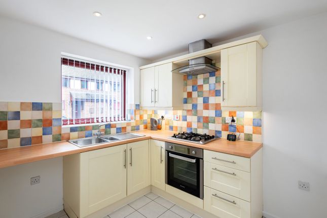 21, St. Hildas Mews, York photo 4