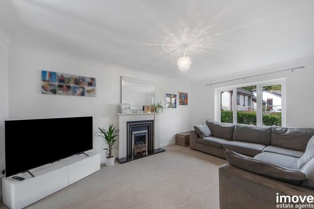 1 Margaret Close, Newton Abbot photo 4