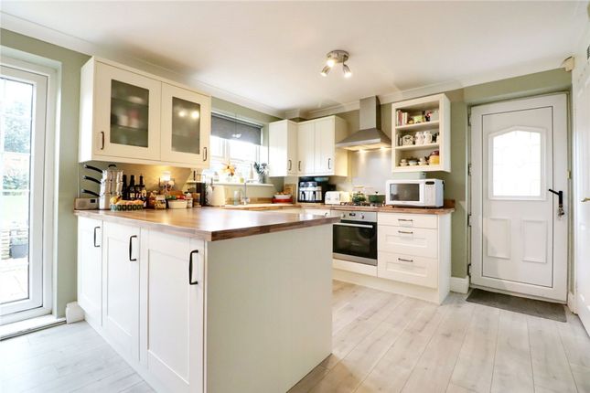 8 The Birches, Doncaster photo 2