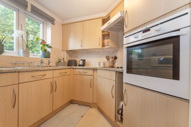 41, Warminger Court, Norwich photo 4