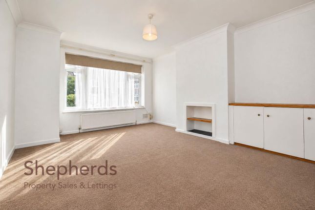 26, Hanbury Close, Cheshunt Waltham Cross photo 2
