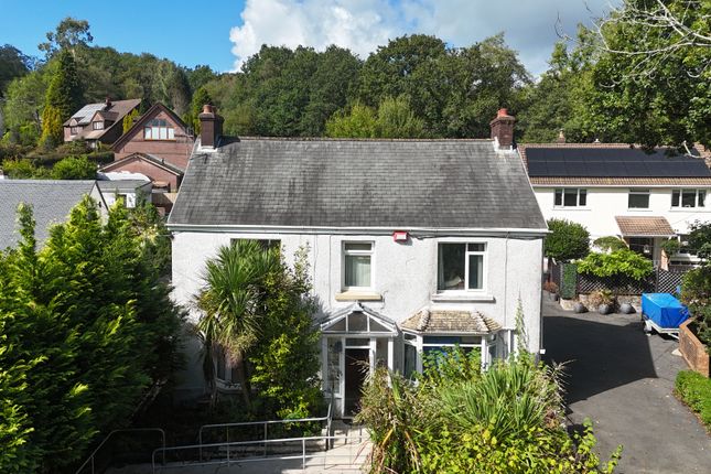 4-bed detached on Main Road, Neath, £159,000