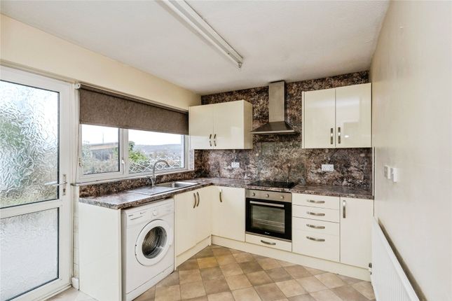21, Heol Camlan, Swansea photo 3