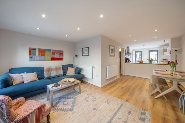 Thumbnail Maisonette for sale in Eleanor Road, London