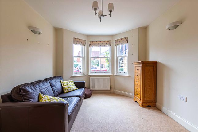 End terrace house for sale in Gossoms End, Berkhamsted, Hertfordshire