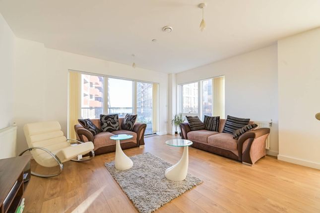 Thumbnail Flat to rent in Bawley Court E16, Gallions Reach, London,