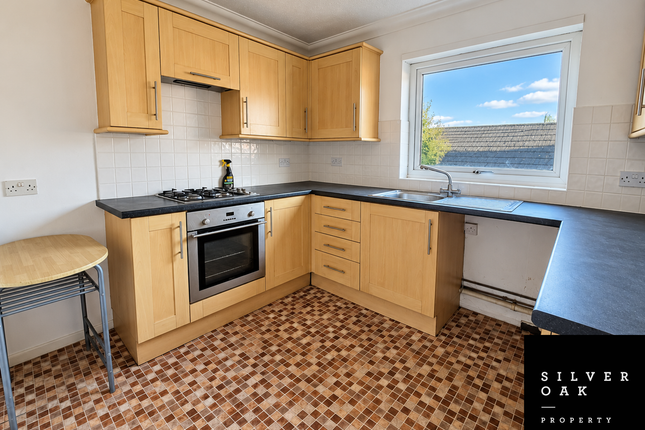 4 Ty Stafford, Llanelli photo 2