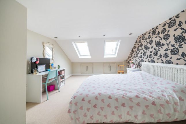 End terrace house for sale in Canbury Avenue, Kingston Upon Thames