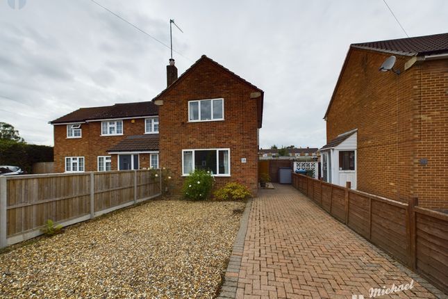 Thumbnail Semi-detached house for sale in Meadowcroft, Aylesbury