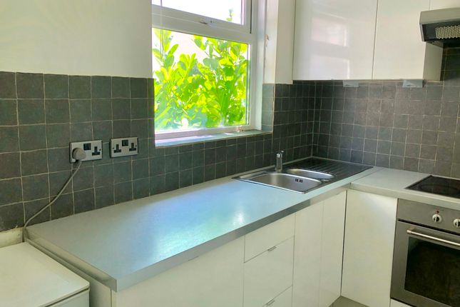 Ground Floor Flat, 6 Abbey Road, Brighton photo 3