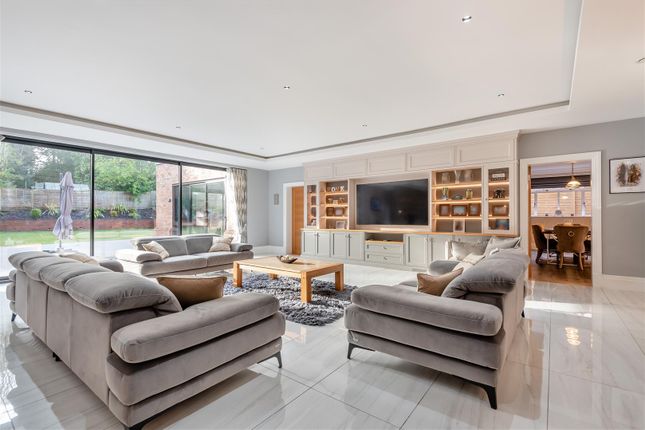 8633627-Interior20.Jpg