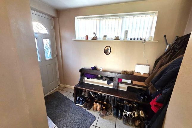 46, Lawnwood Avenue, Retford photo 2