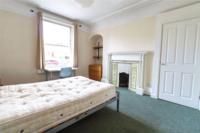 6, Elm Place, Bath photo 4