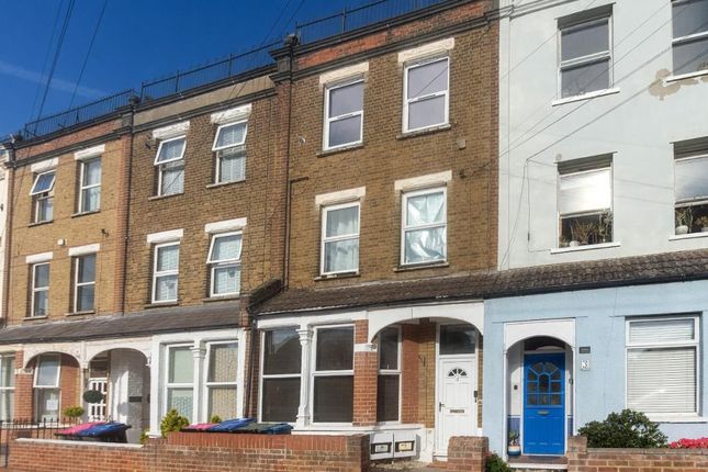 4C, Camper Road, Southend-On-Sea photo 3