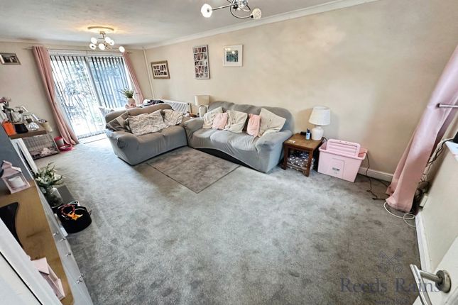 5, Duke Place, Staffordshire photo 2