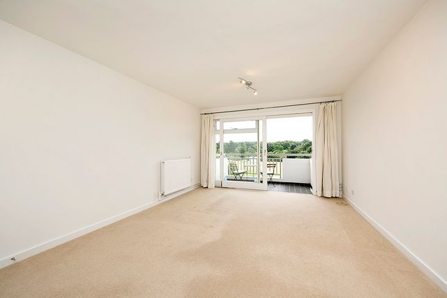 32 Carisbrooke House, Sheen Road, Richmond photo 4