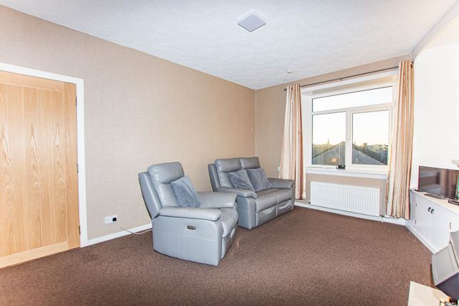 64, Louisburgh Street, Wick photo 3