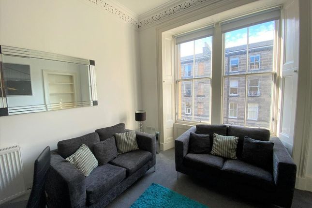 Flat to rent in Montague Street, Newington, Edinburgh