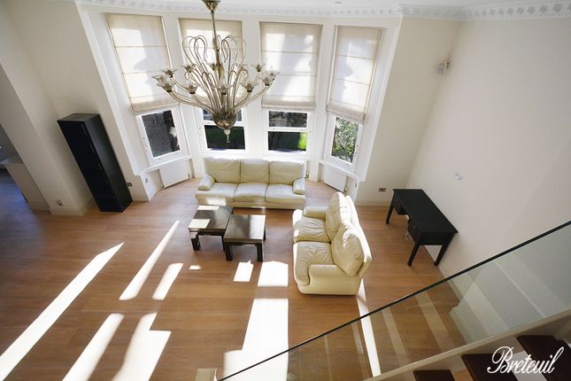 17, Courtfield Road, London photo 3