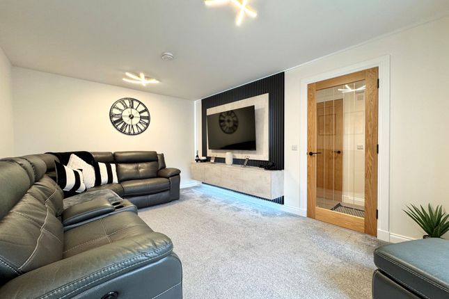 14, Eric Ross Way, Cumnock, KA18 photo 2