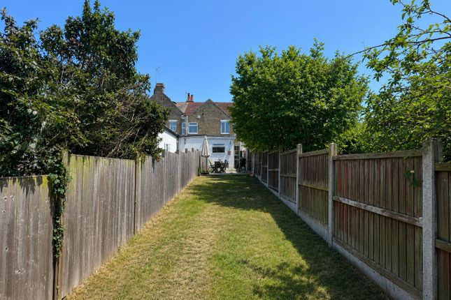 125, Mile End Road, Colchester photo 2