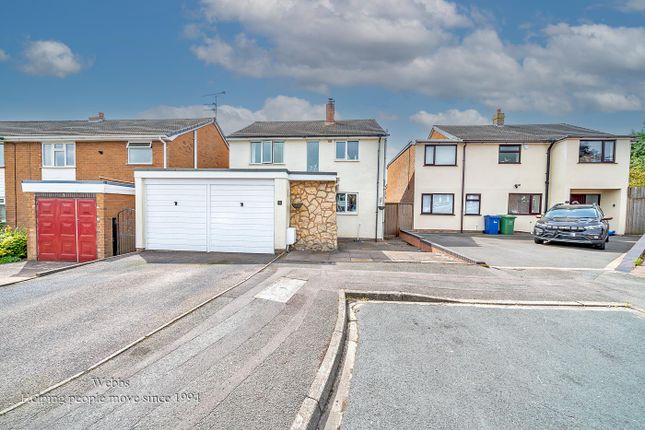 3-bed detached on 6, Ullswater Place, Cannock, £325,000