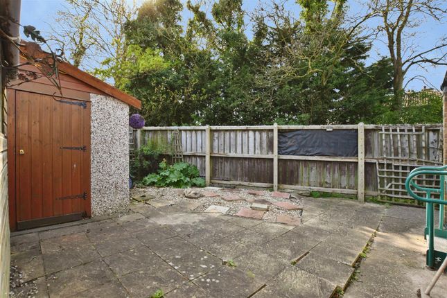 42, Weghill Road, Preston photo 3