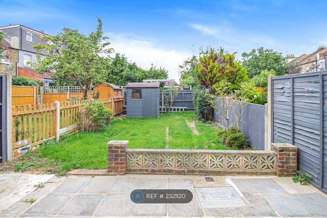 Estcourt Road, London photo 4